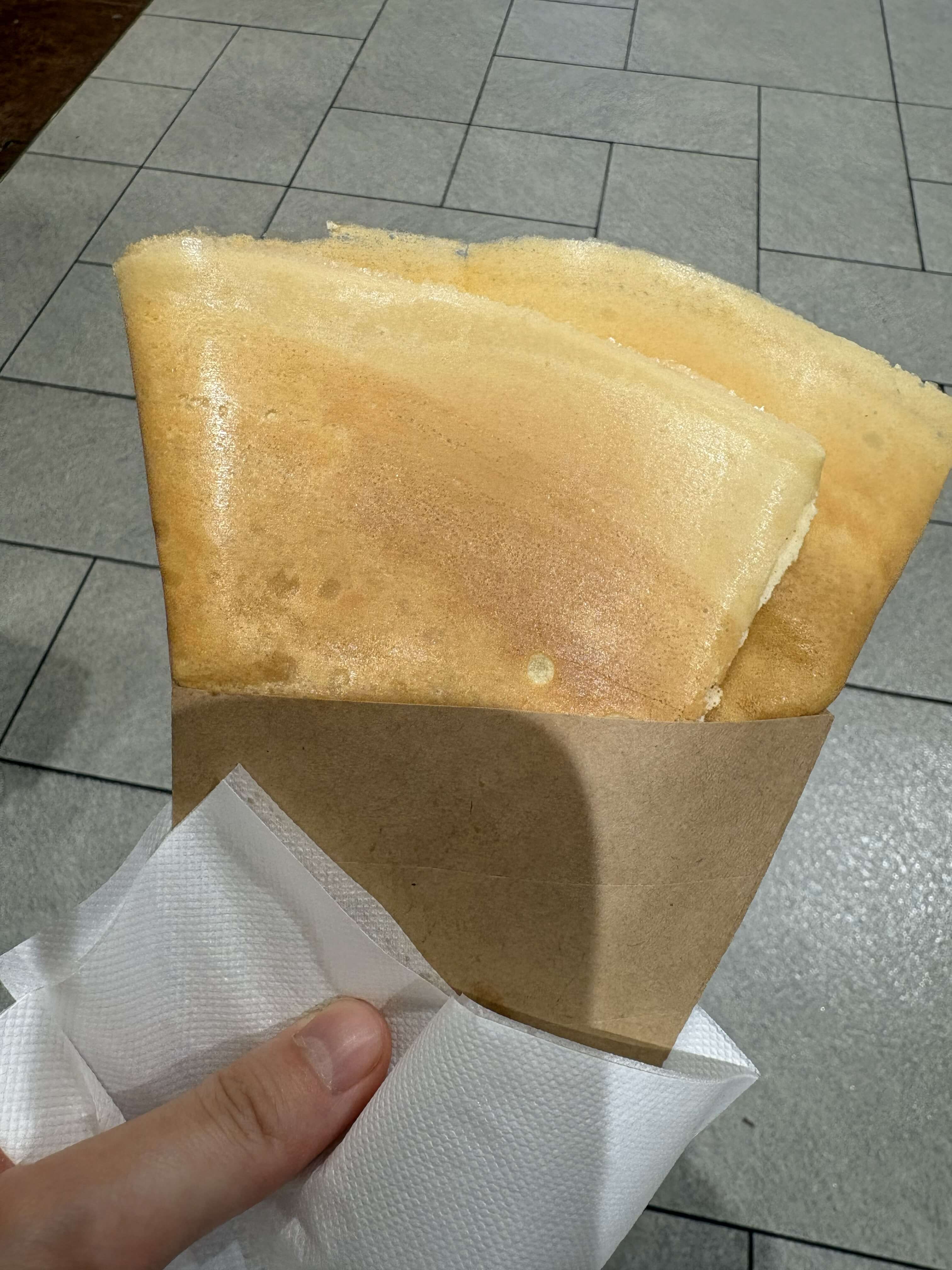 ビアードパパのシュガーバタークレープ