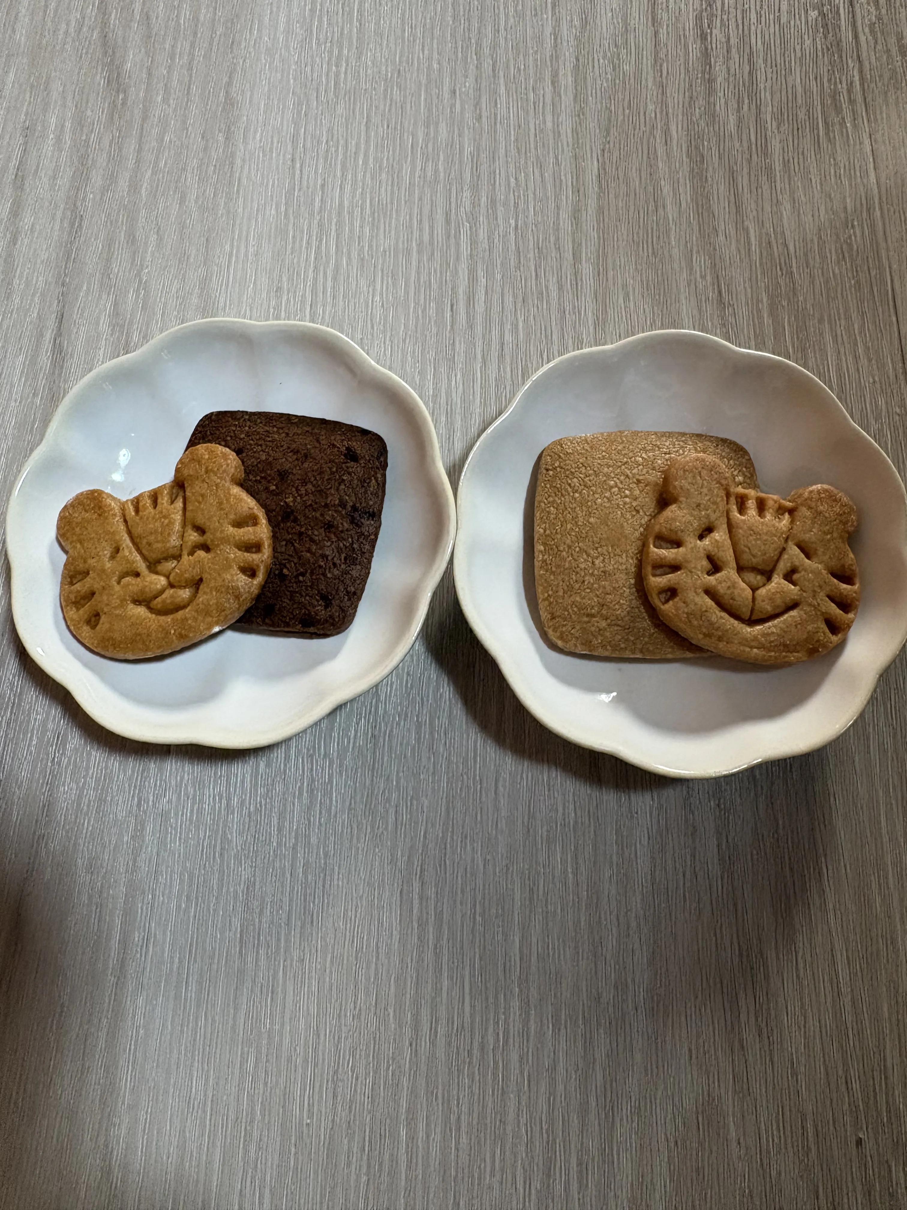 SUGITORAのクッキー サブレヴァニーユとサブレショコラ