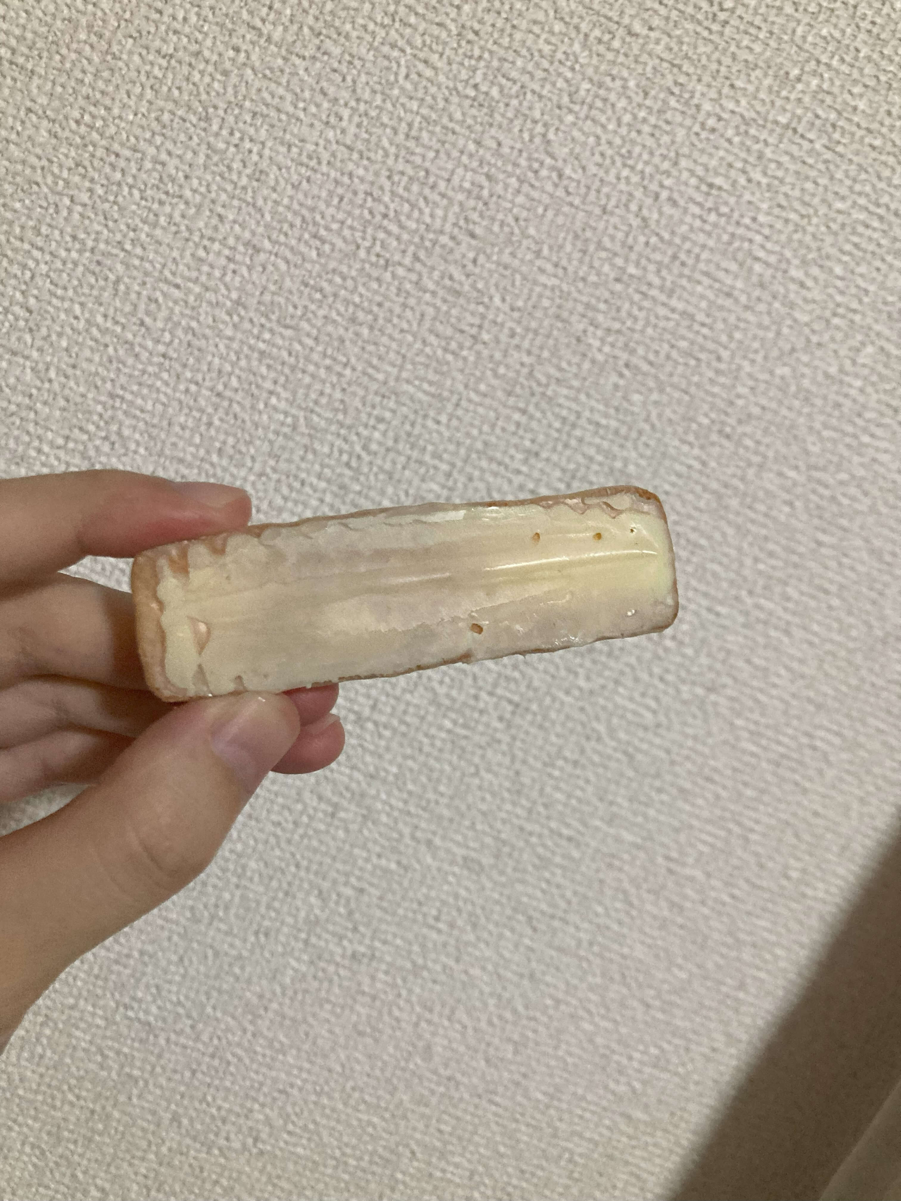 ロイズ-バトンクッキー(フロマージュ)の裏側の写真