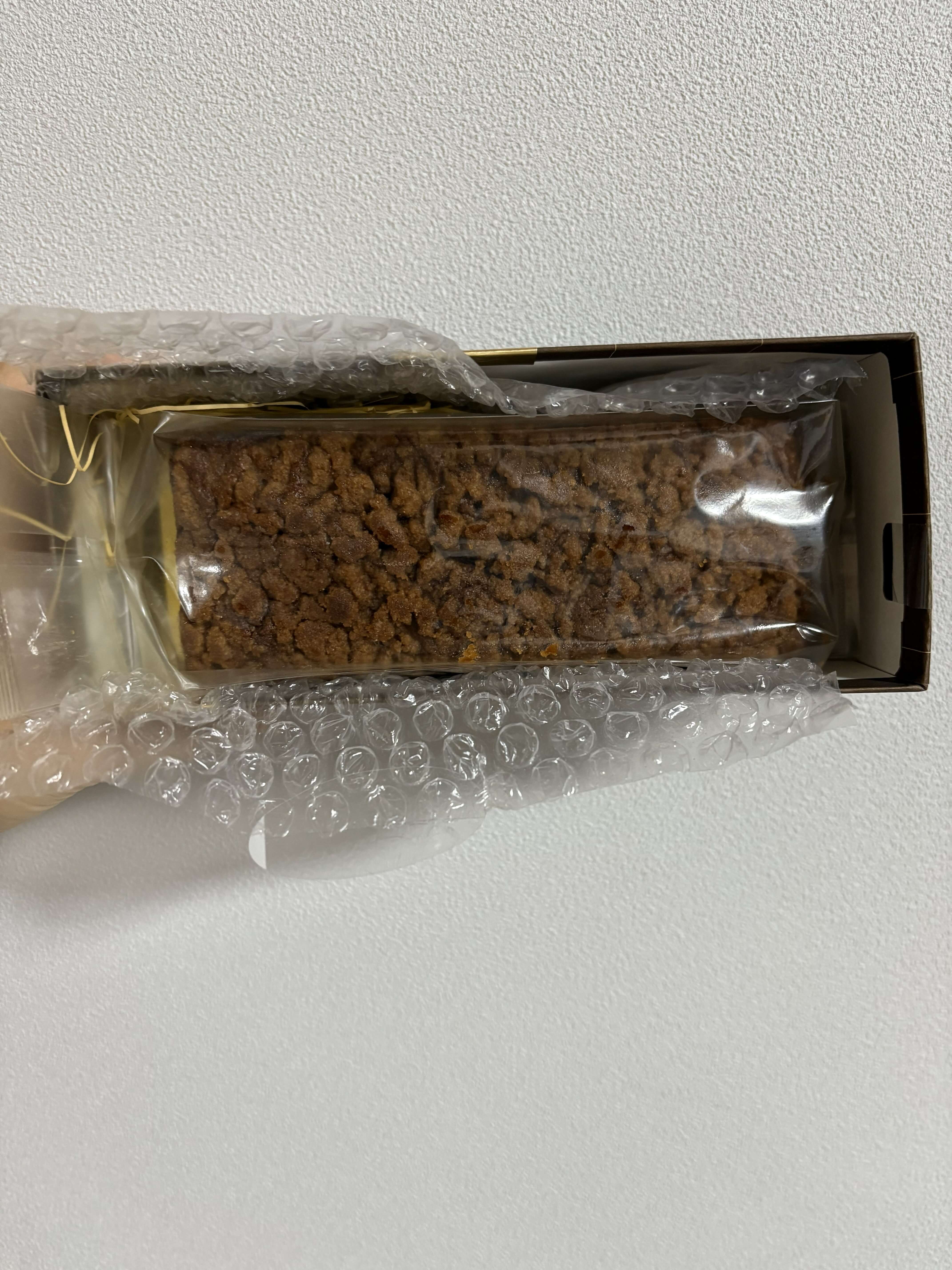 ミュリル ガトーショコラの箱を開けたときの写真