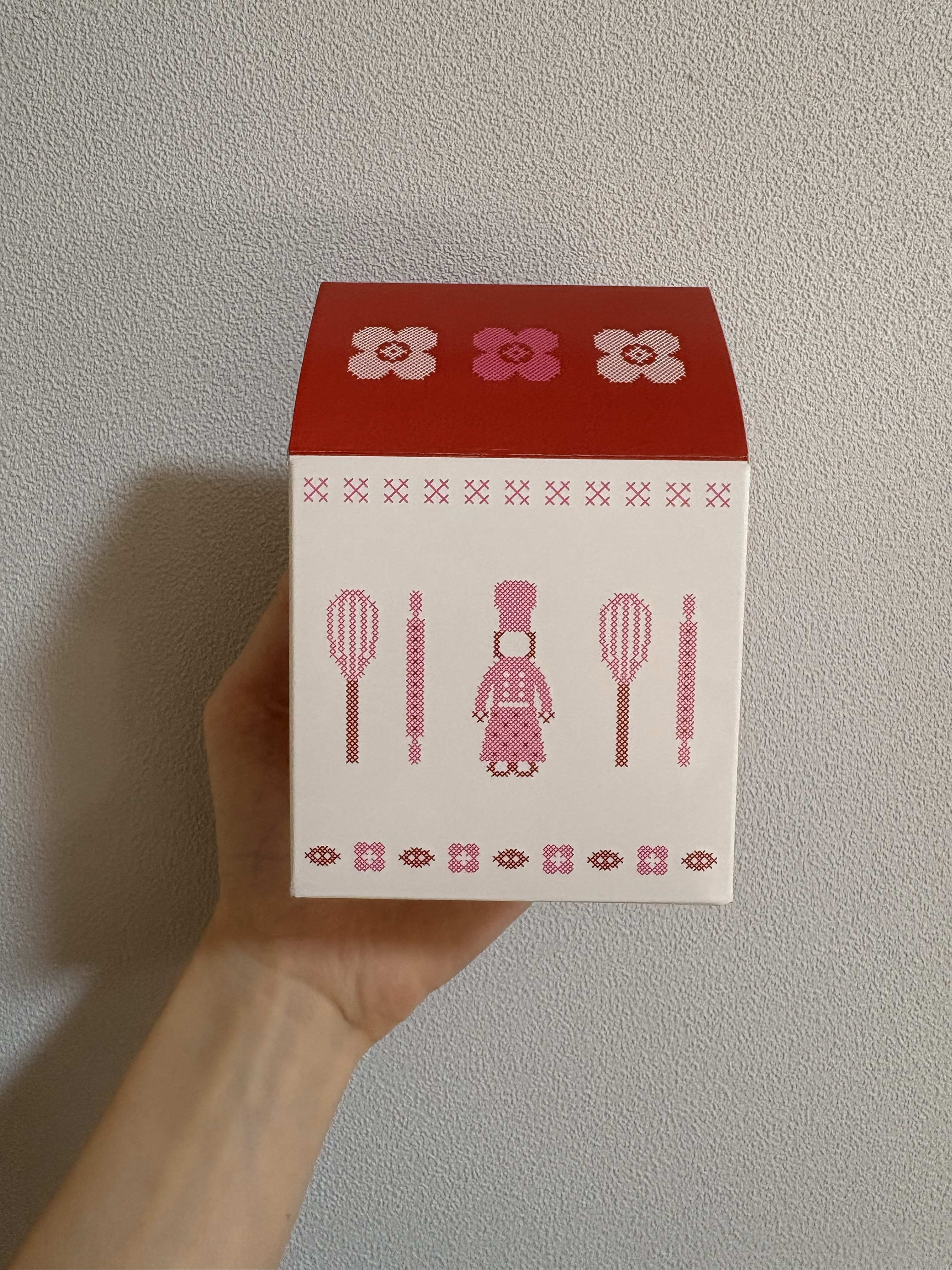 マールブランシュ - シェフクッキーサンド バターのパッケージ写真