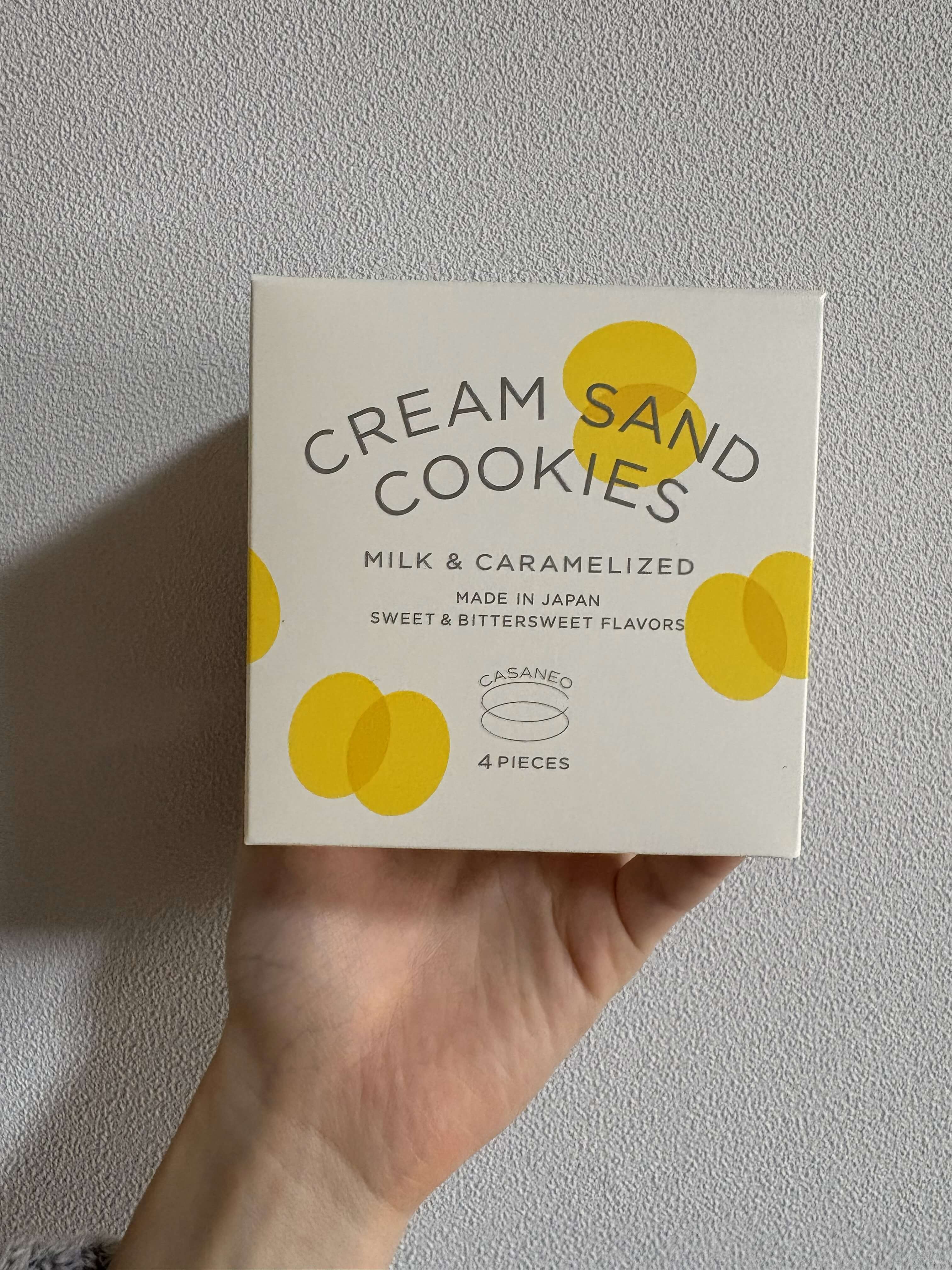 カサネオ クッキーサンドクッキーのパッケージ写真