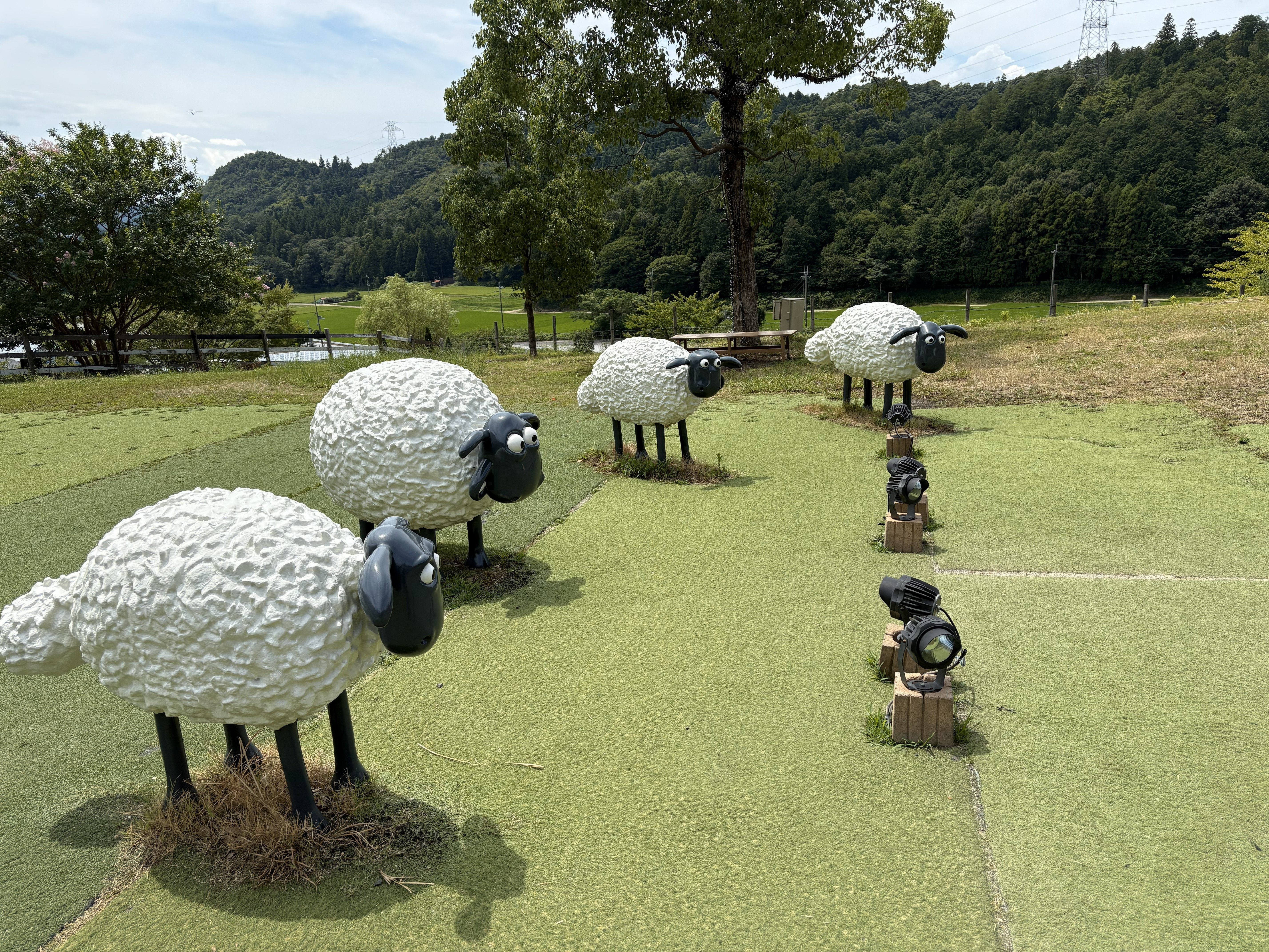 ひつじのショーン ファームガーデンの牧場主の家の写真