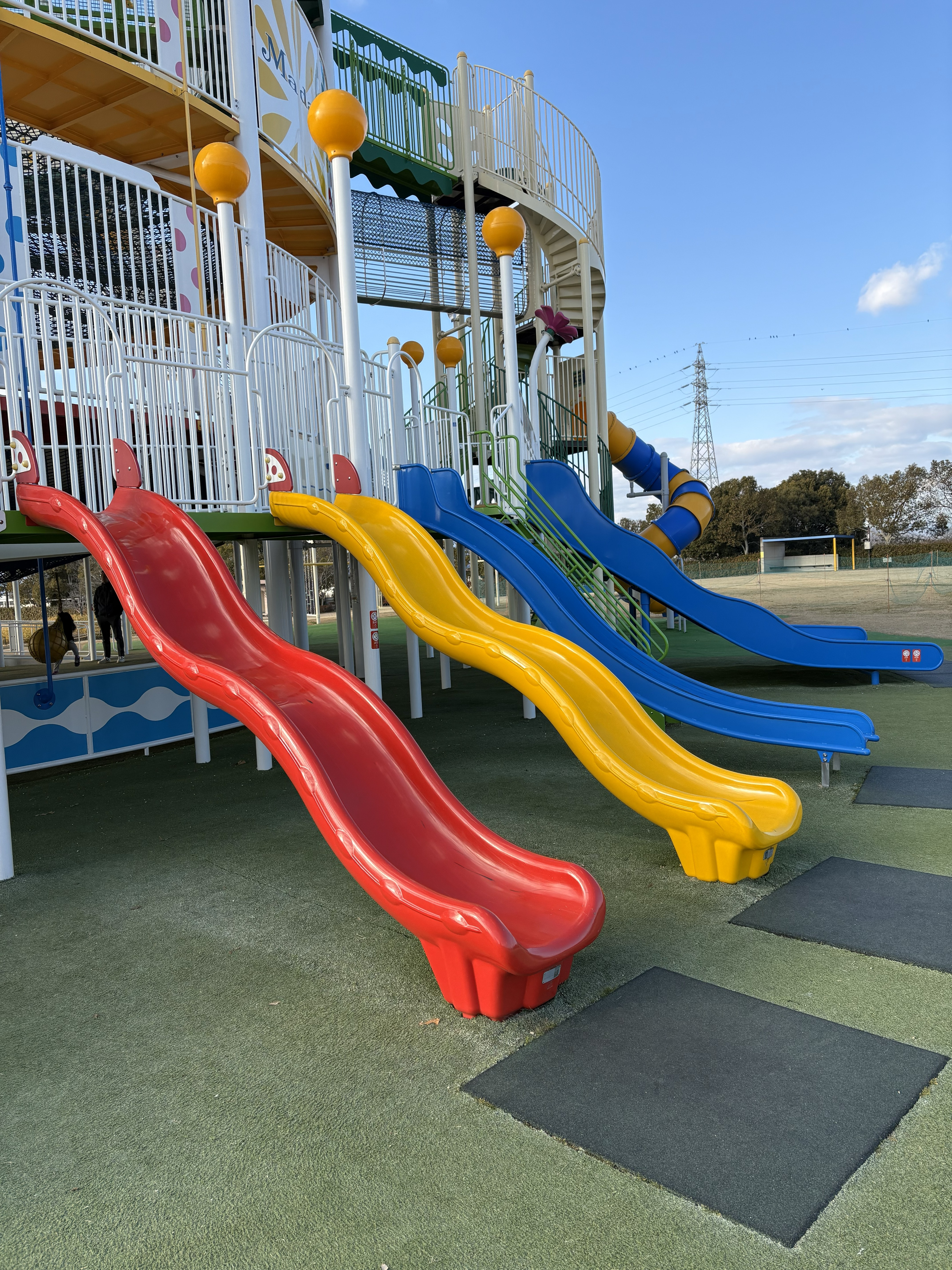 ひまわりの丘公園 ひまわりタワー