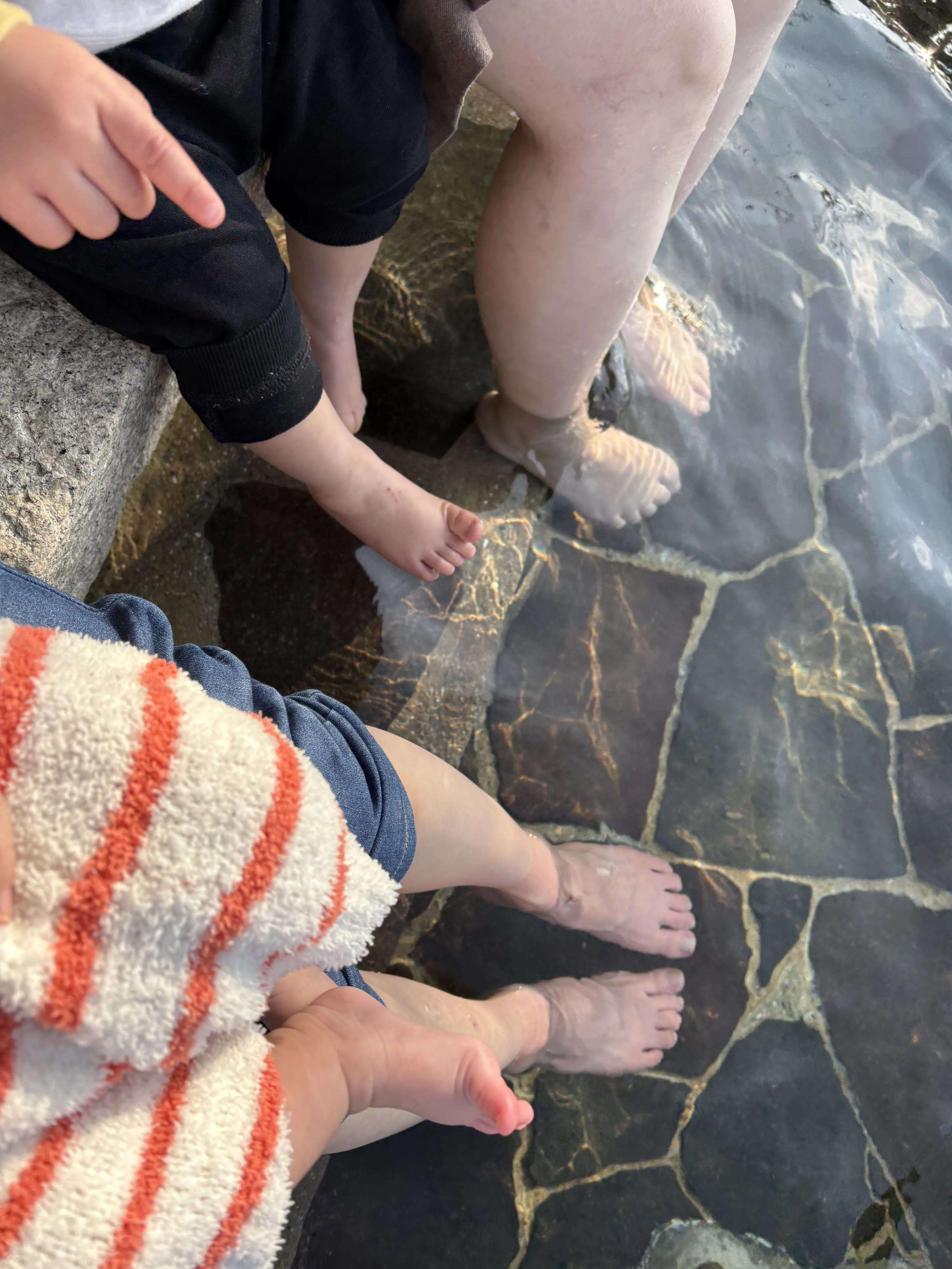 淡路島 洲本の足湯 うるおいの湯